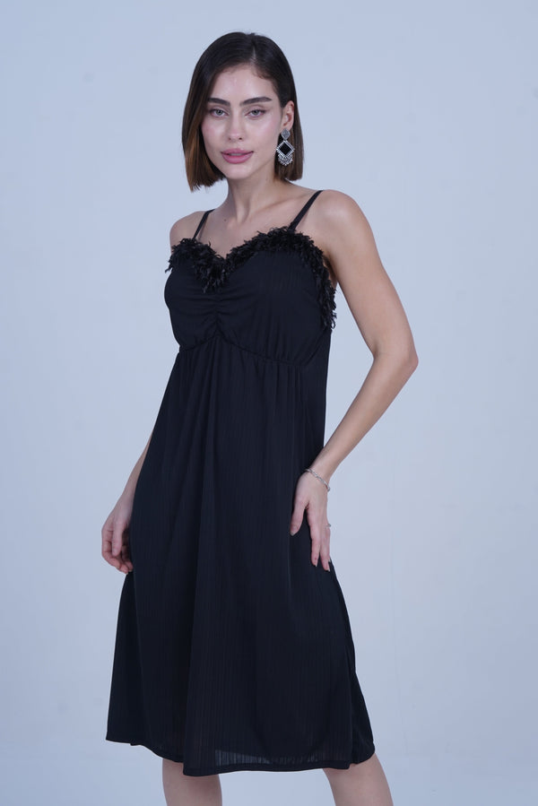 AXTZH Elegant Long Nightwear for Women with Delicate Lace Detailing and Flowing Silhouette X2463-BLACK-F2L