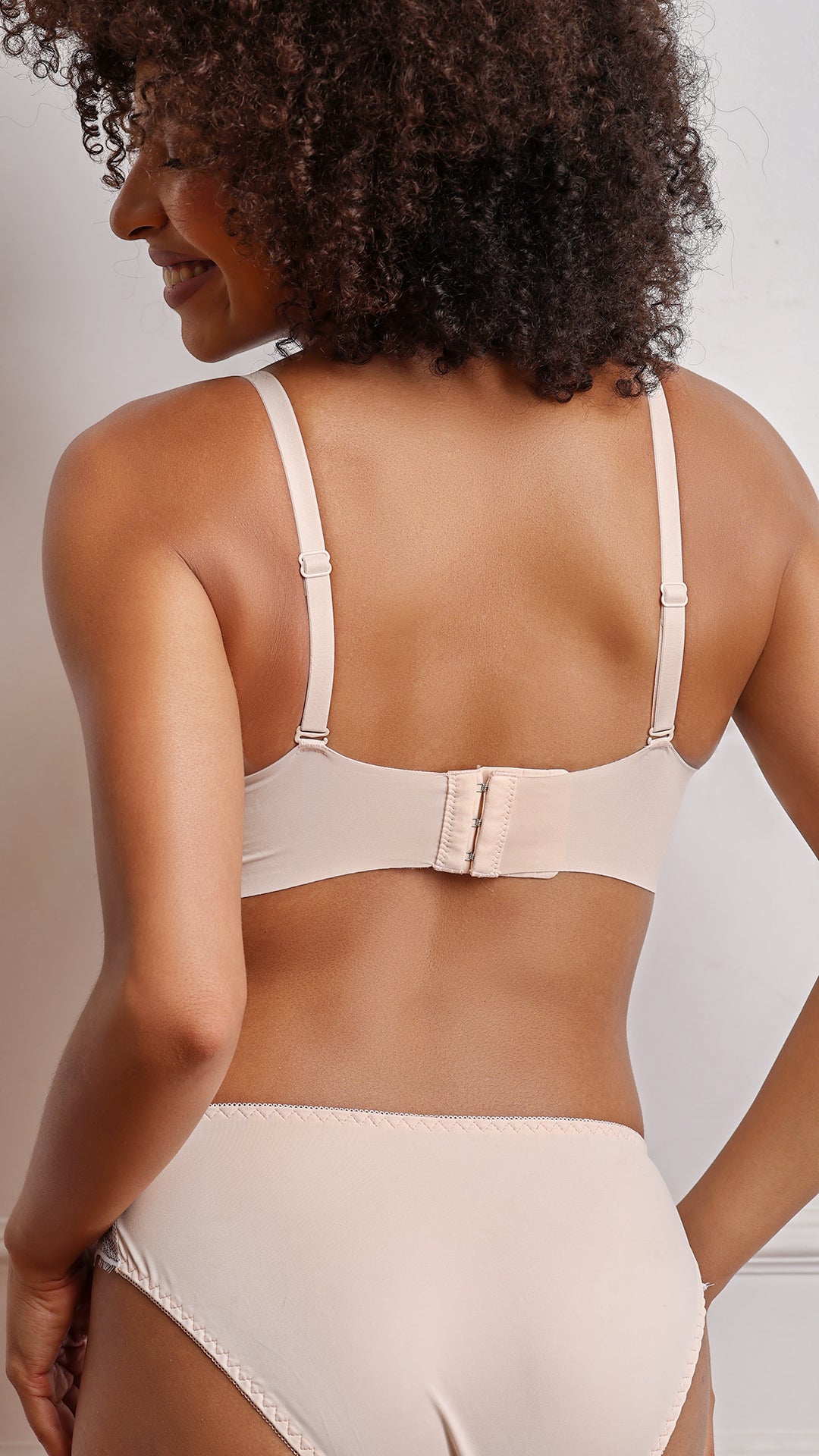 Bonded Heavy Push-Up Lace Bra | Wire-Free Padded Bra