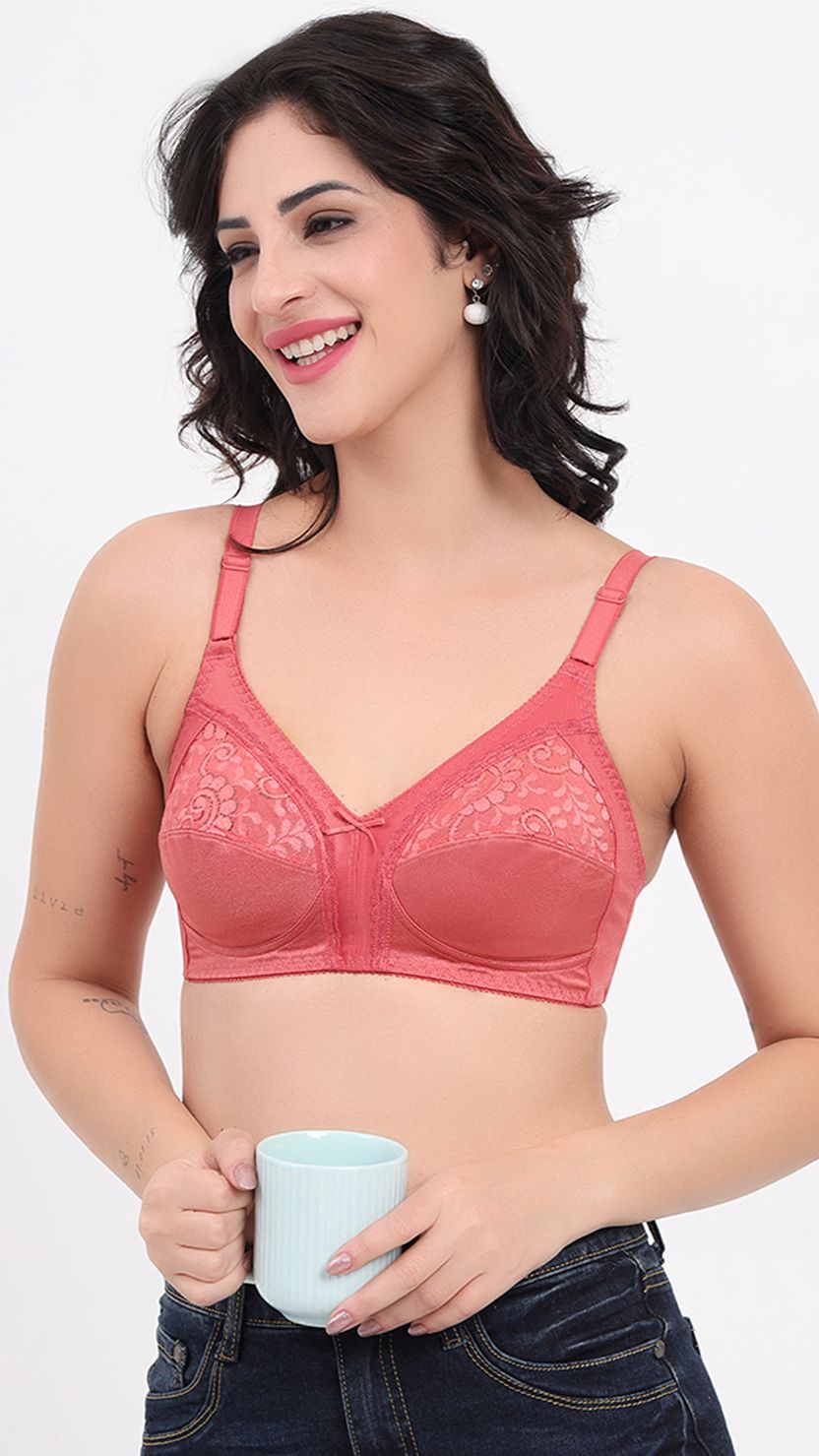 Triumph Peach Cut-N-Sew Full Coverage Bra With Lace Cups