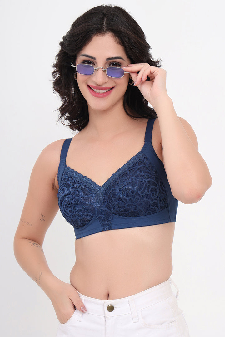 TRIUMPH-203I949 Delicate Doreen Wireless Non Padded Maximum Comfort Big-Cup Everyday Bra