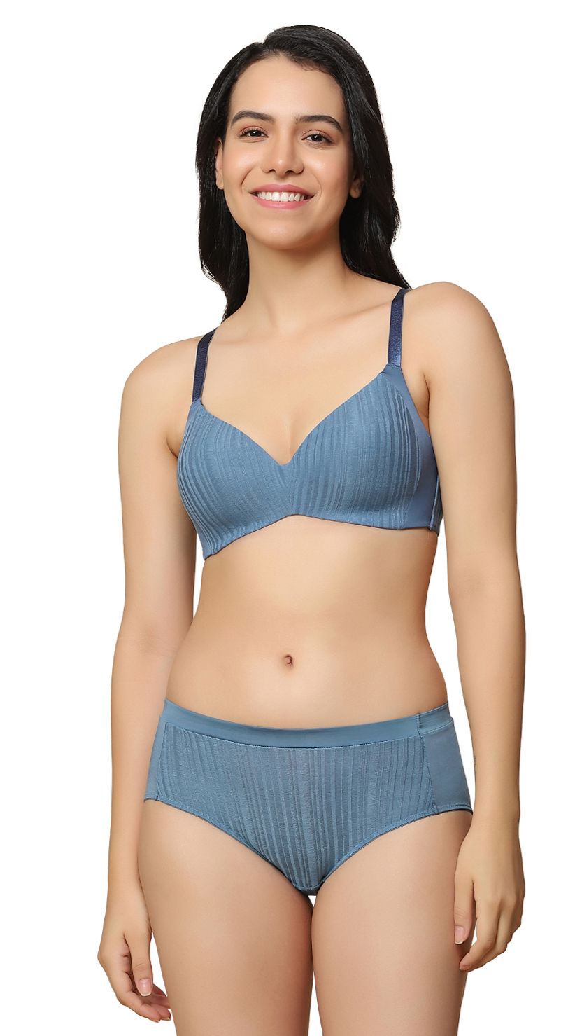 Triumph Blue Full Coverage Seamless T-Shirt Bra With All Day Comfort