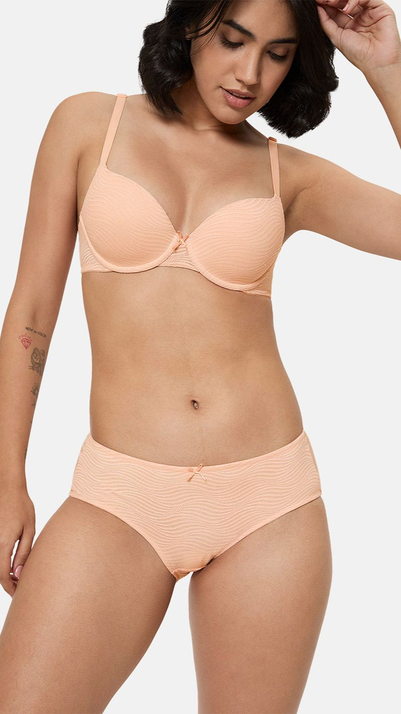 Triumph Peach Medium Coverage Non Wired Bra