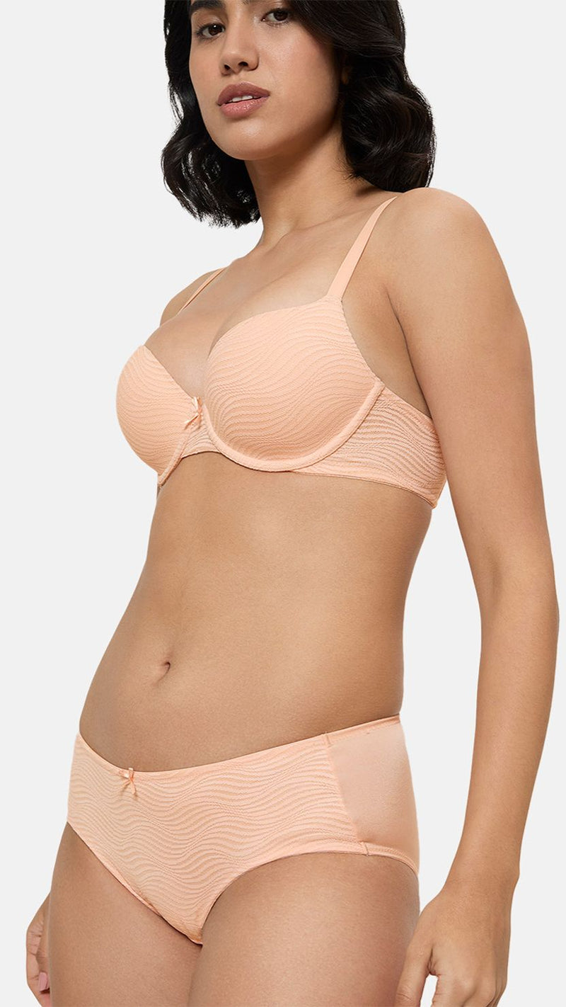Triumph Peach Medium Coverage Non Wired Bra