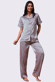 AXTZH Comfortable Nightwear for Women with Classic Collar Shirt and Relaxed Fit Shorts-X3312-PEAST-A2C2S
