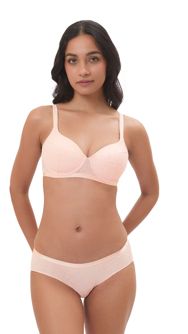 Triumph Peach Wire-Free Lightly Padded Floral Everyday Bra