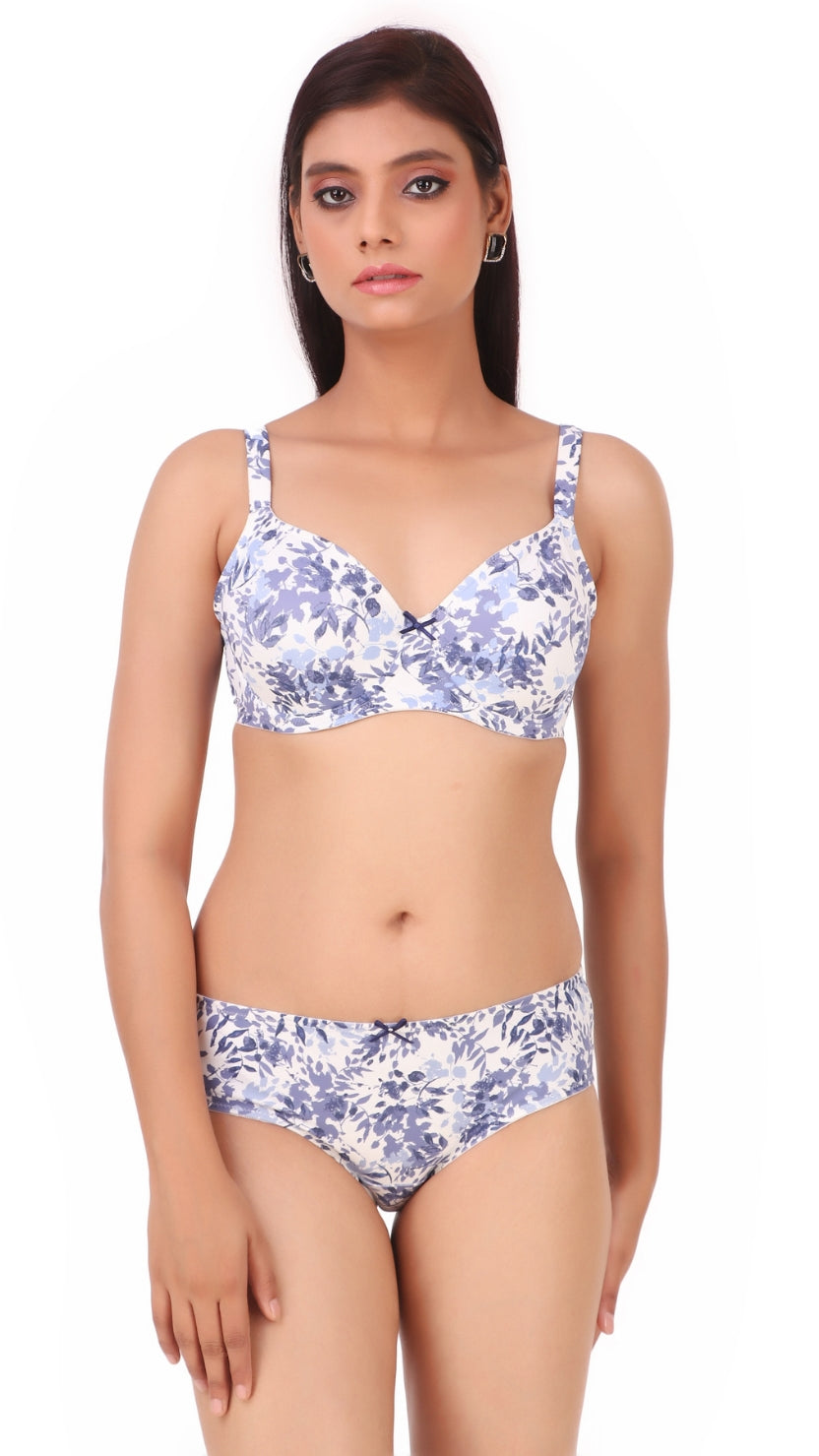 Triumph Blue Minimizer Wired Non-Padded High Support Big Cup Bra