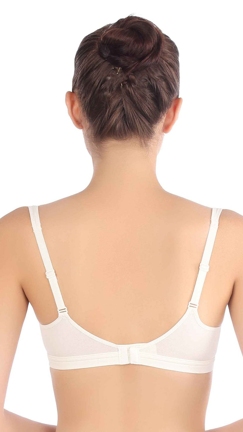 Triumph White Non-Wired Beginner Bra With Cotton Comfort