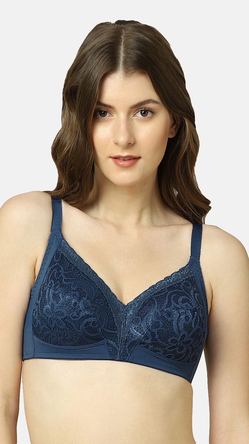 Triumph Blue Non-Padded Lace Big-Cup Bra