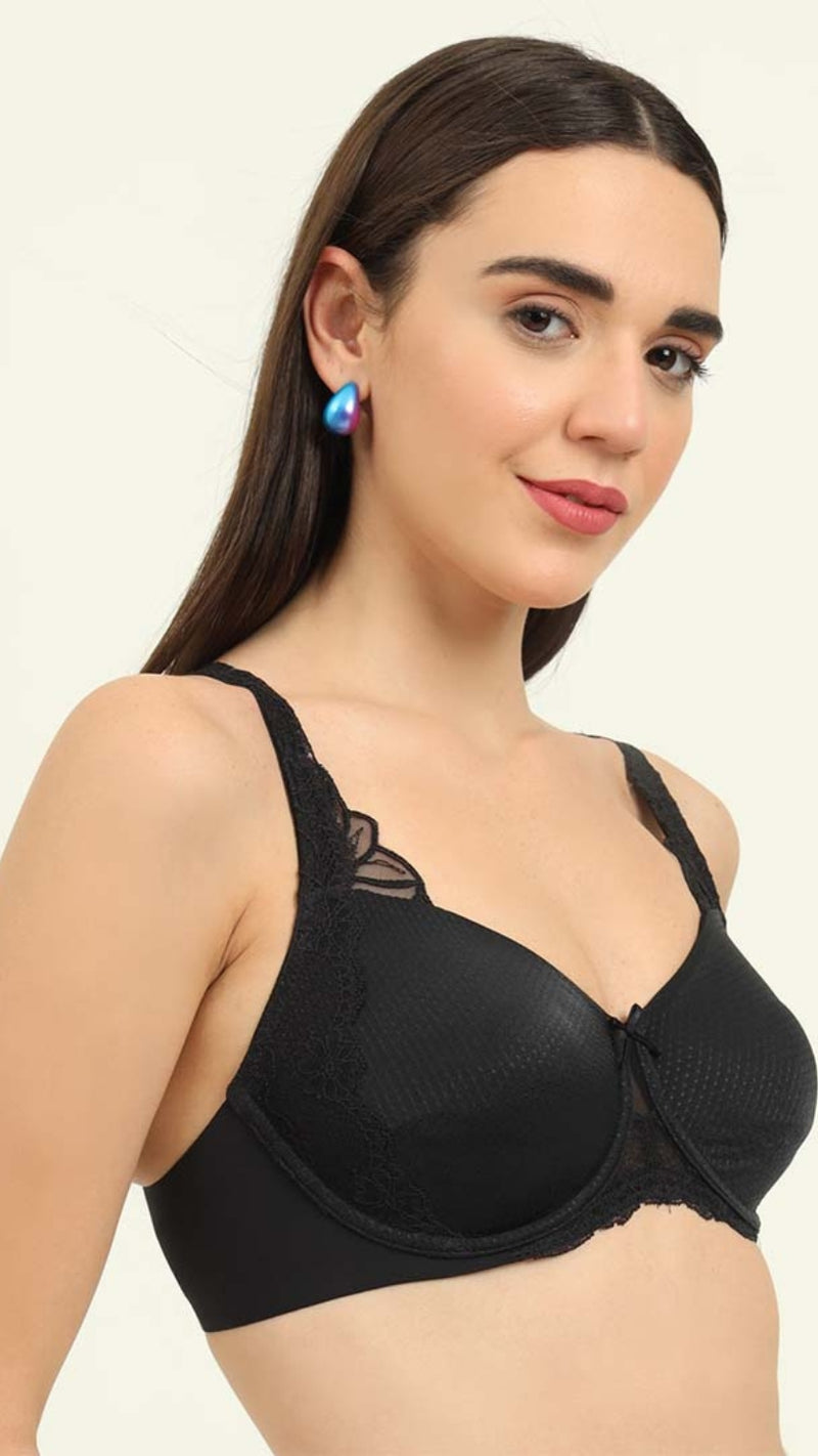 Triumph Black Floral Lace Minimizer Non Padded Bra