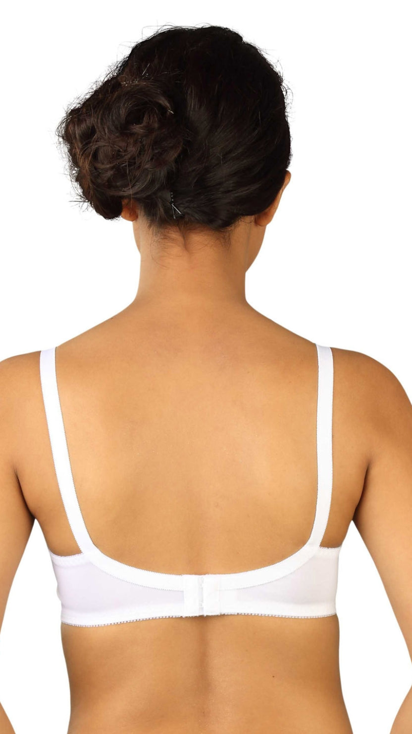 Triumph White Claudette Lace Trim Full Coverage Bra