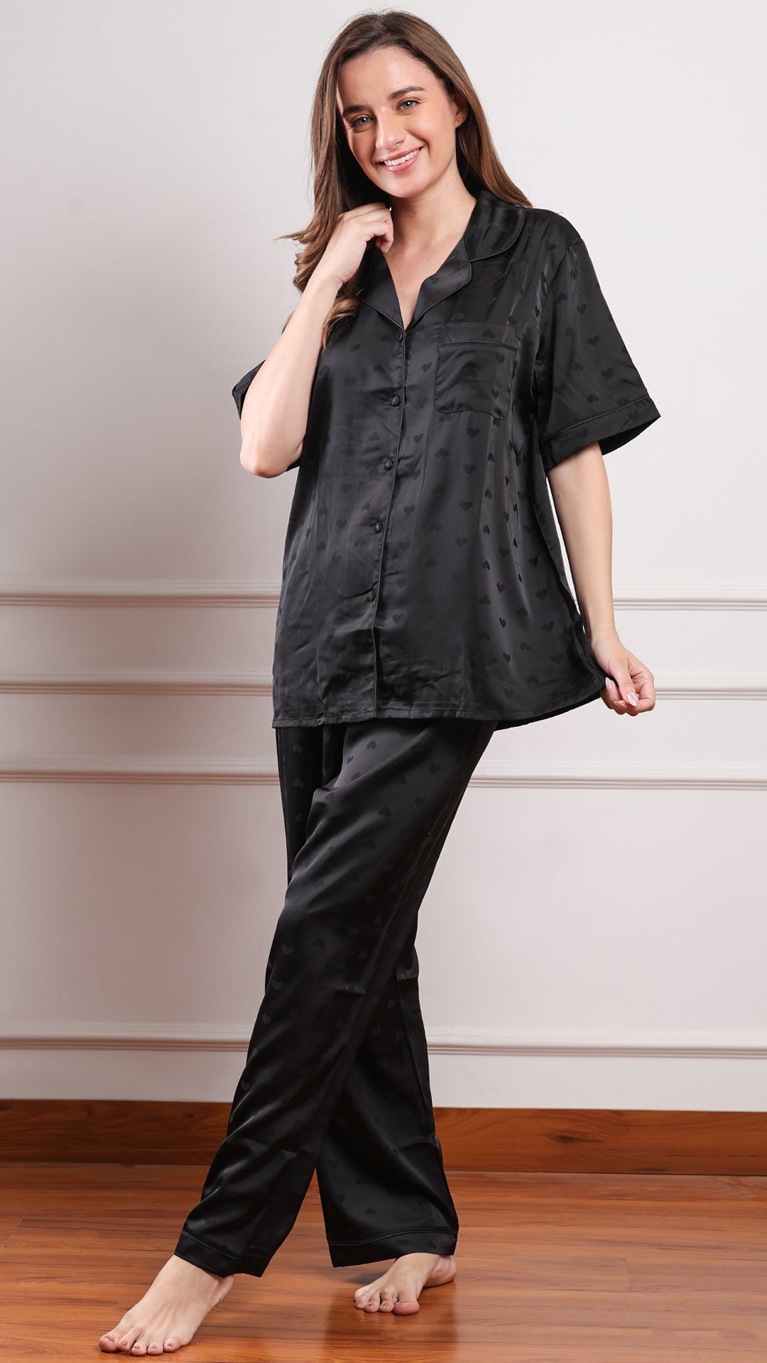 Women's black satin night suit with heart jacquard and relaxed pants
