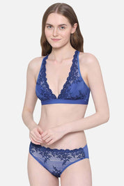 WACOAL BRA 852191 Embrace Lace Non Padded Non Wired 3/4th Cup Bridal Wear Medium coverage Lace Bralette - Dark Blue