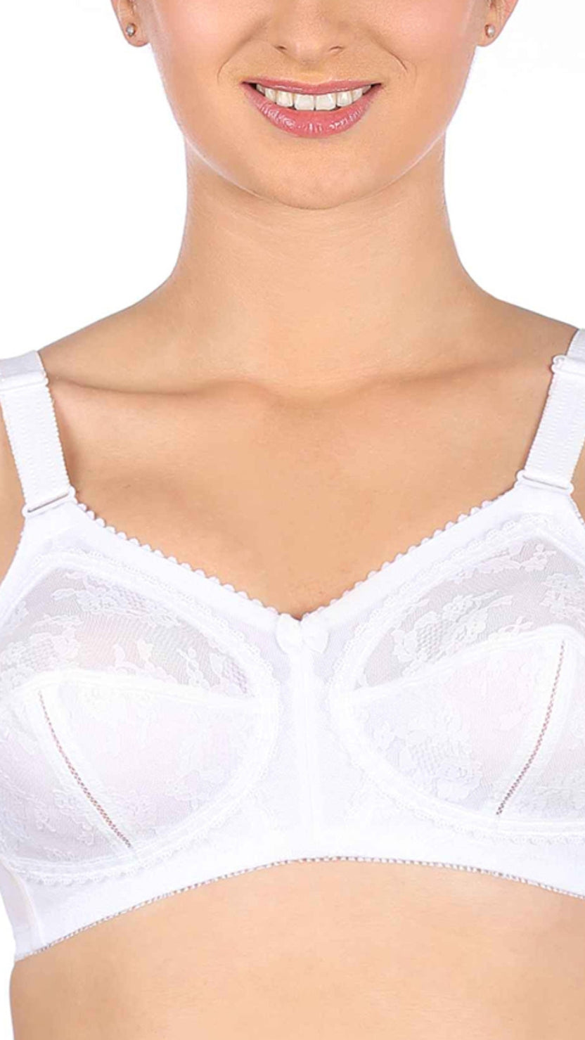 Triumph White Wireless Big Cup Cut-N-Sew Lace Bra