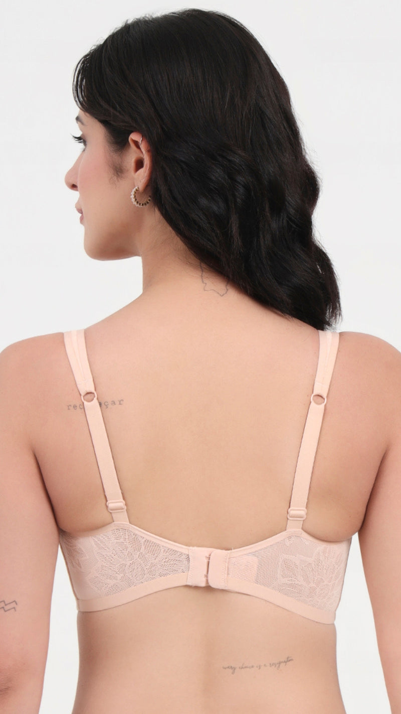 Triumph Skin Tightly Padded 4D Stretch Wire-Free T-Shirt Bra