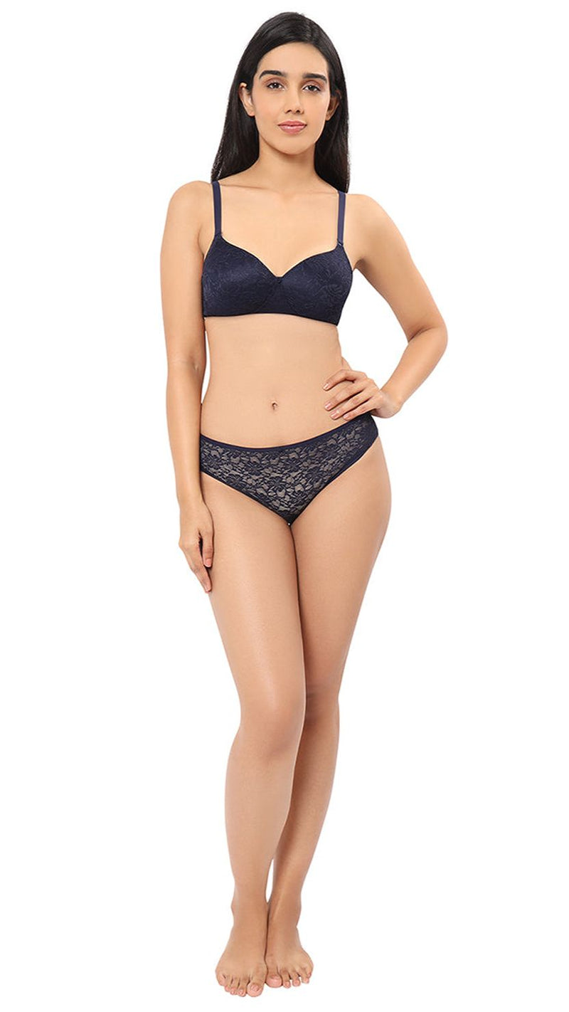 Amante Lace Low Rise Bikini Brief
