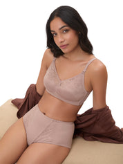 TRIUMPH BRA 100I526-ZE Minimizer 112 Non Padded Wireless Seamless Minimizer Bra