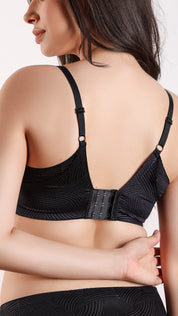 Seamless Light Padded Plunge T-Shirt Bra | Everyday Smooth Bra