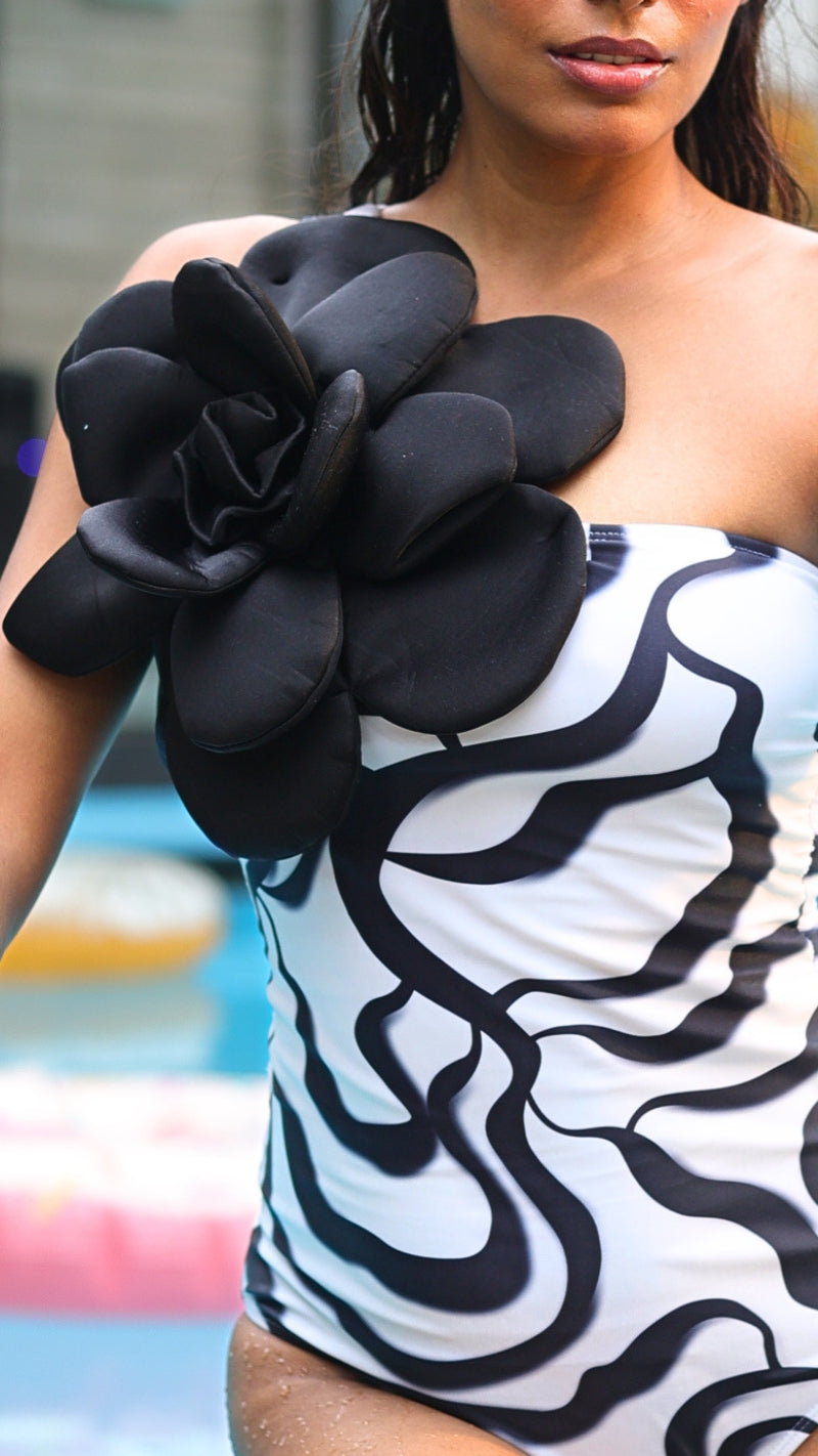 3D Flower Strapless Printed One Piece Swimsuit