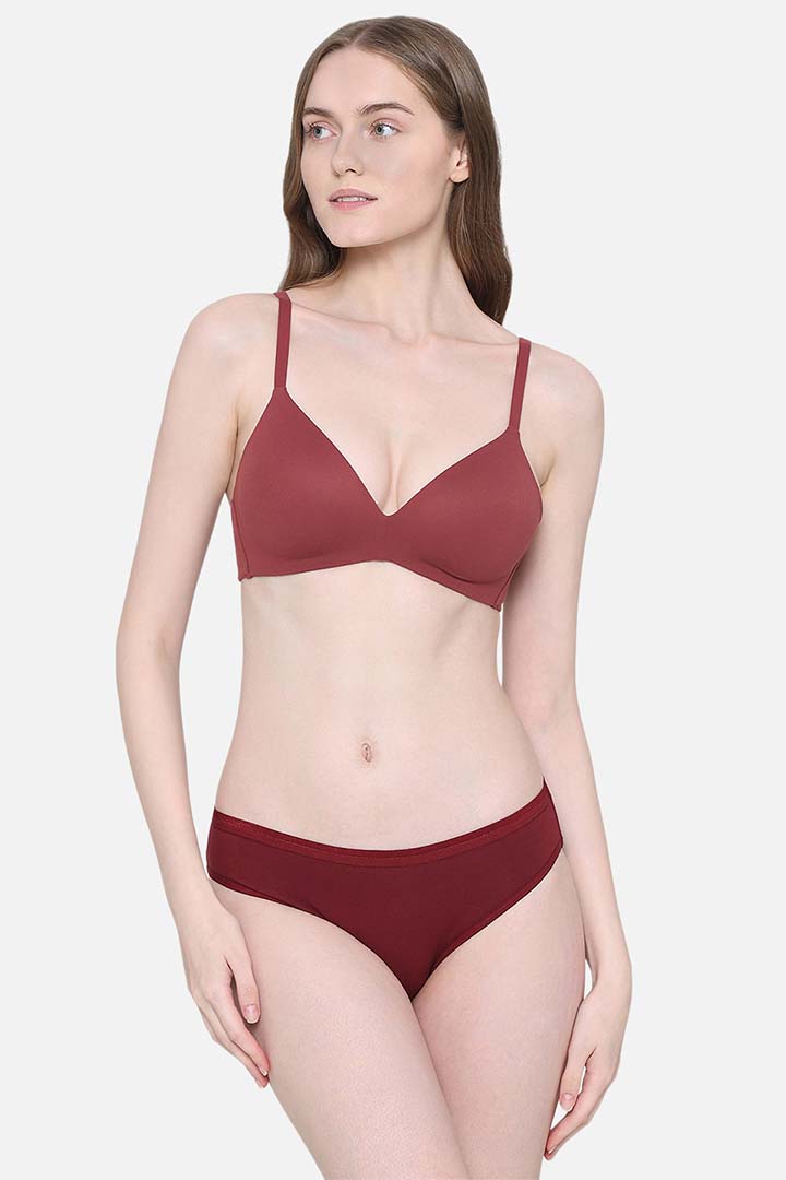 WACOAL BRA 852189 How Perfect Padded Non-wired 3/4th Cup Medium Coverage Seamless T-Shirt Bra - Maroon