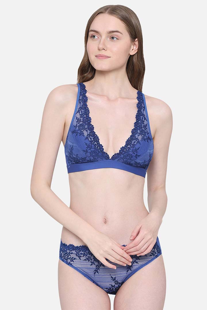 WACOAL BRA 852191 Embrace Lace Non Padded Non Wired 3/4th Cup Bridal Wear Medium coverage Lace Bralette - Dark Blue