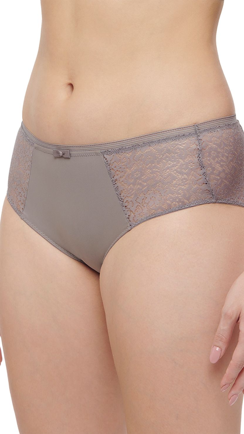Triumph Lace-Side Hipster Panty — Full Coverage, Everyday Ease