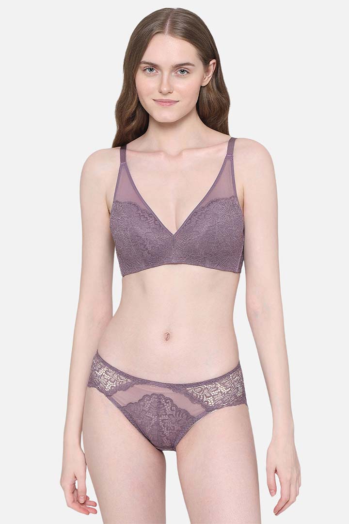 WACOAL BRA IAB317 Emma Lace Padded Non-wired 3/4th Cup Bridal Wear Medium coverage Lace Bra - Purple