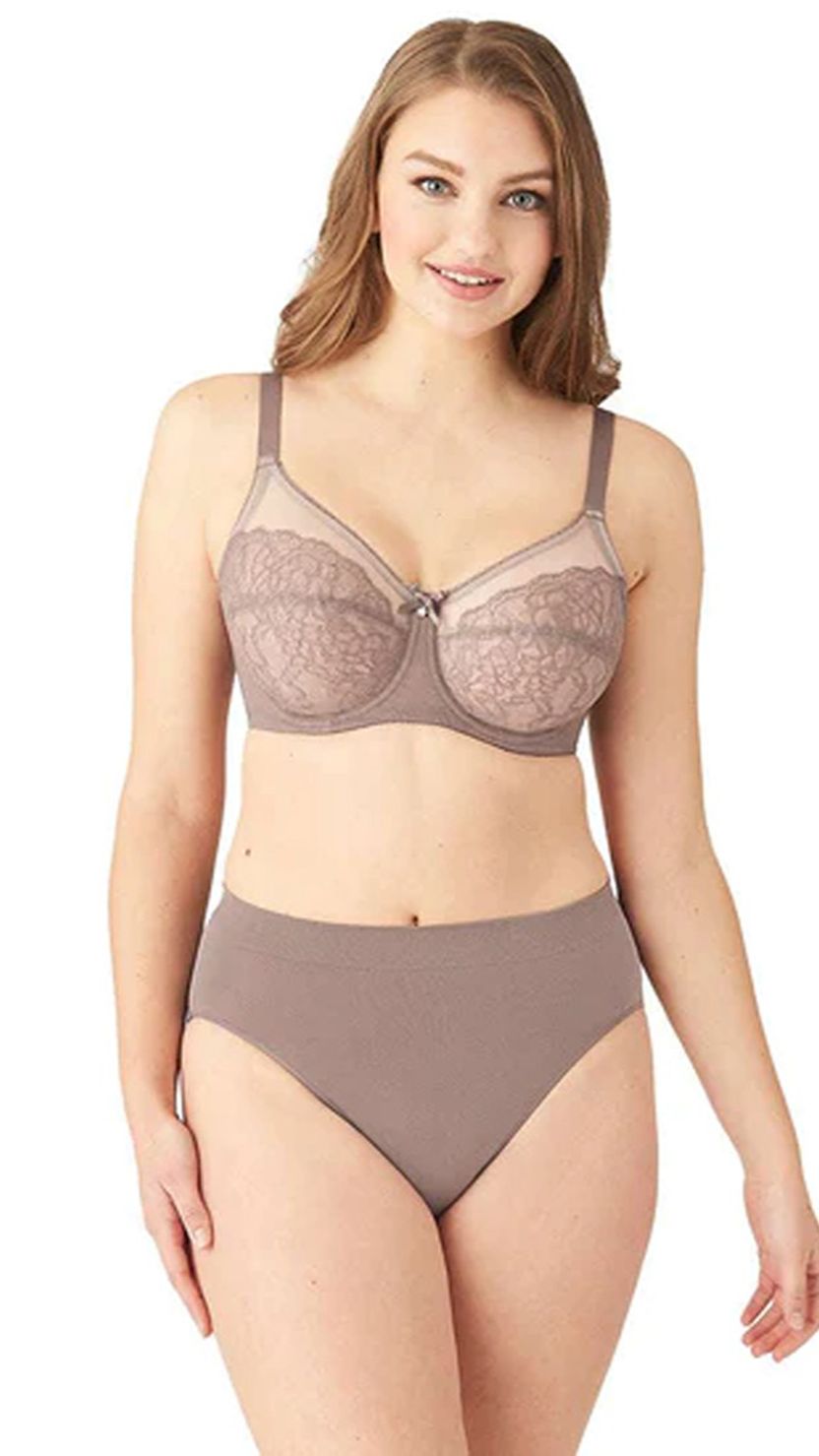 Wacoal Retro Chic Full Wired Padded Coverage Lace Bra