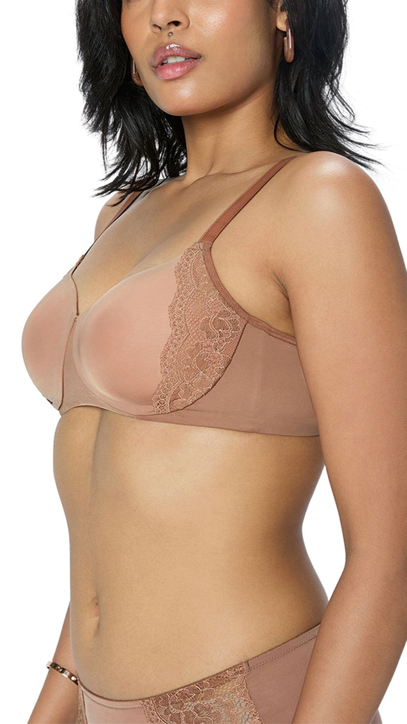 Triumph Sweetheart Neck Lightly Padded Seamless Skin Bra