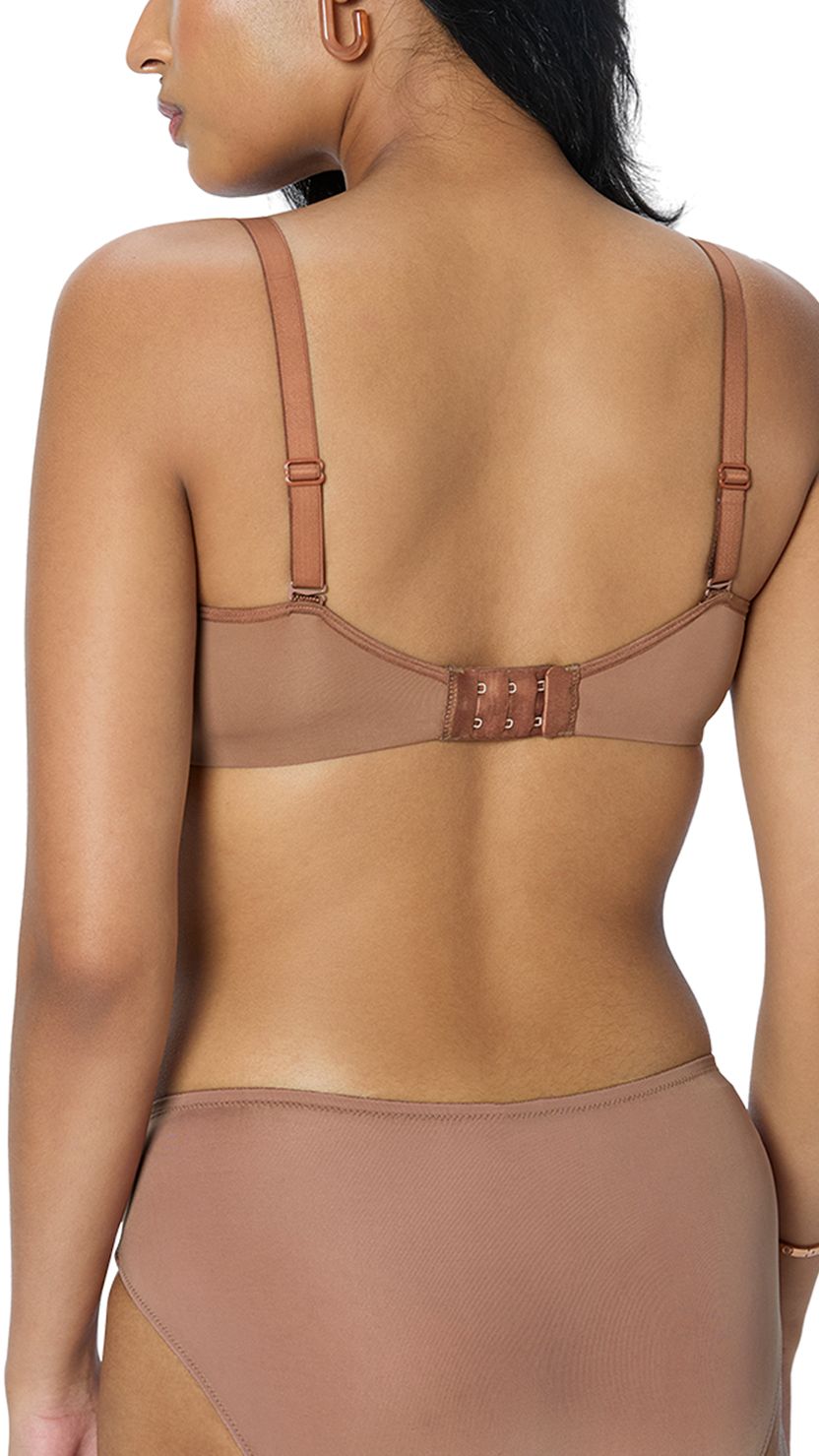 Triumph Sweetheart Neck Lightly Padded Seamless Skin Bra