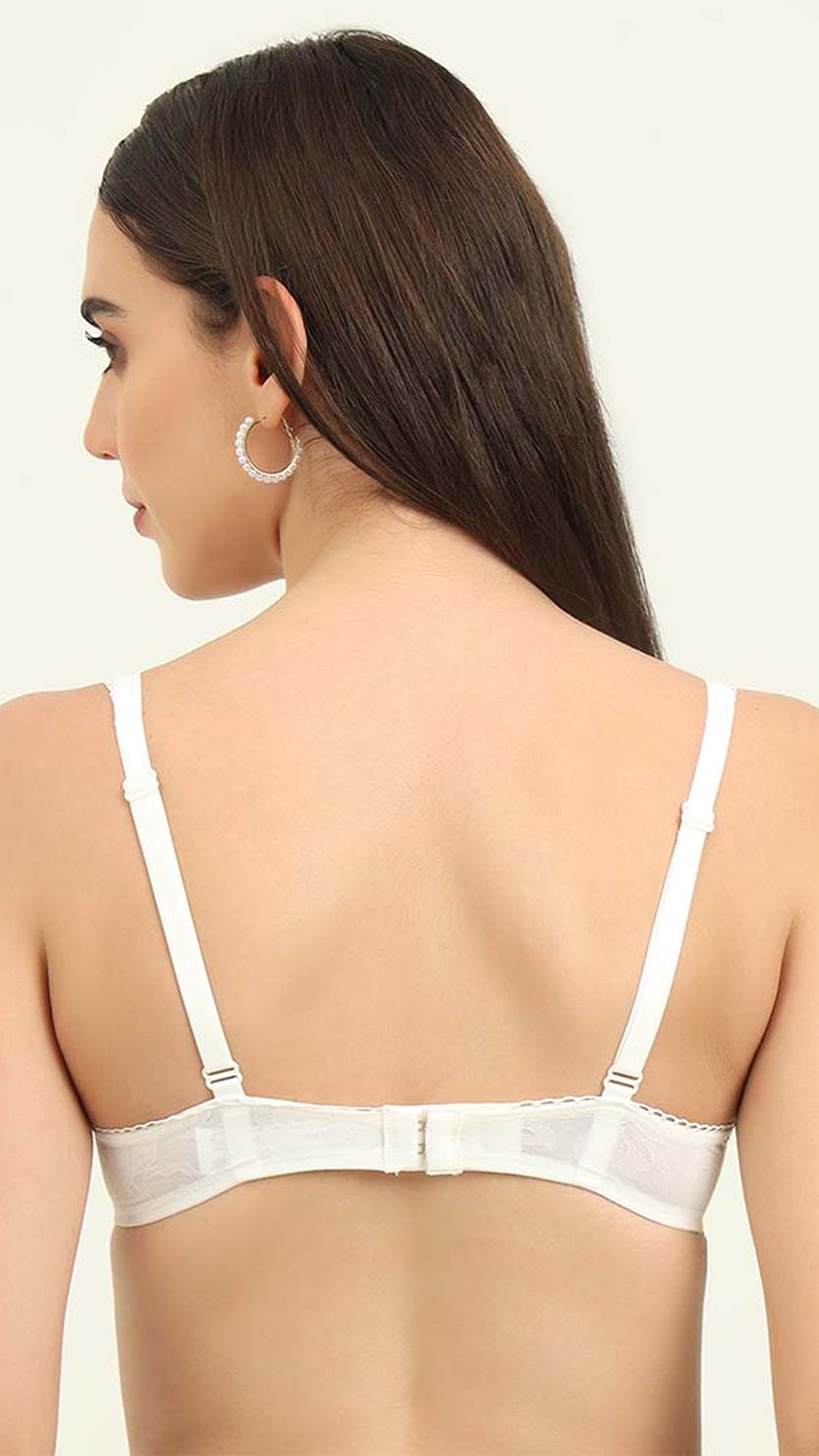 Triumph White Underwired Lightly Padded Medium Coverage Bra