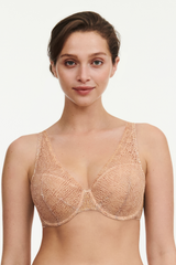 CHANTELLE C15F70 Day to Night Lace Lightweight Plunge Bra