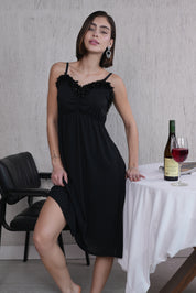 AXTZH Elegant Long Nightwear for Women with Delicate Lace Detailing and Flowing Silhouette X2463-BLACK-F2L