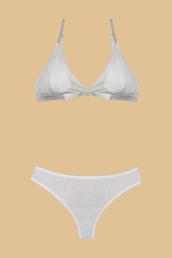 AXTZH Elegant Three-Piece Nightwear Set with Flowing Sheer Robe, Matching Belt, and Intimate Inner Layer X0330-WHITE-BIK3PN