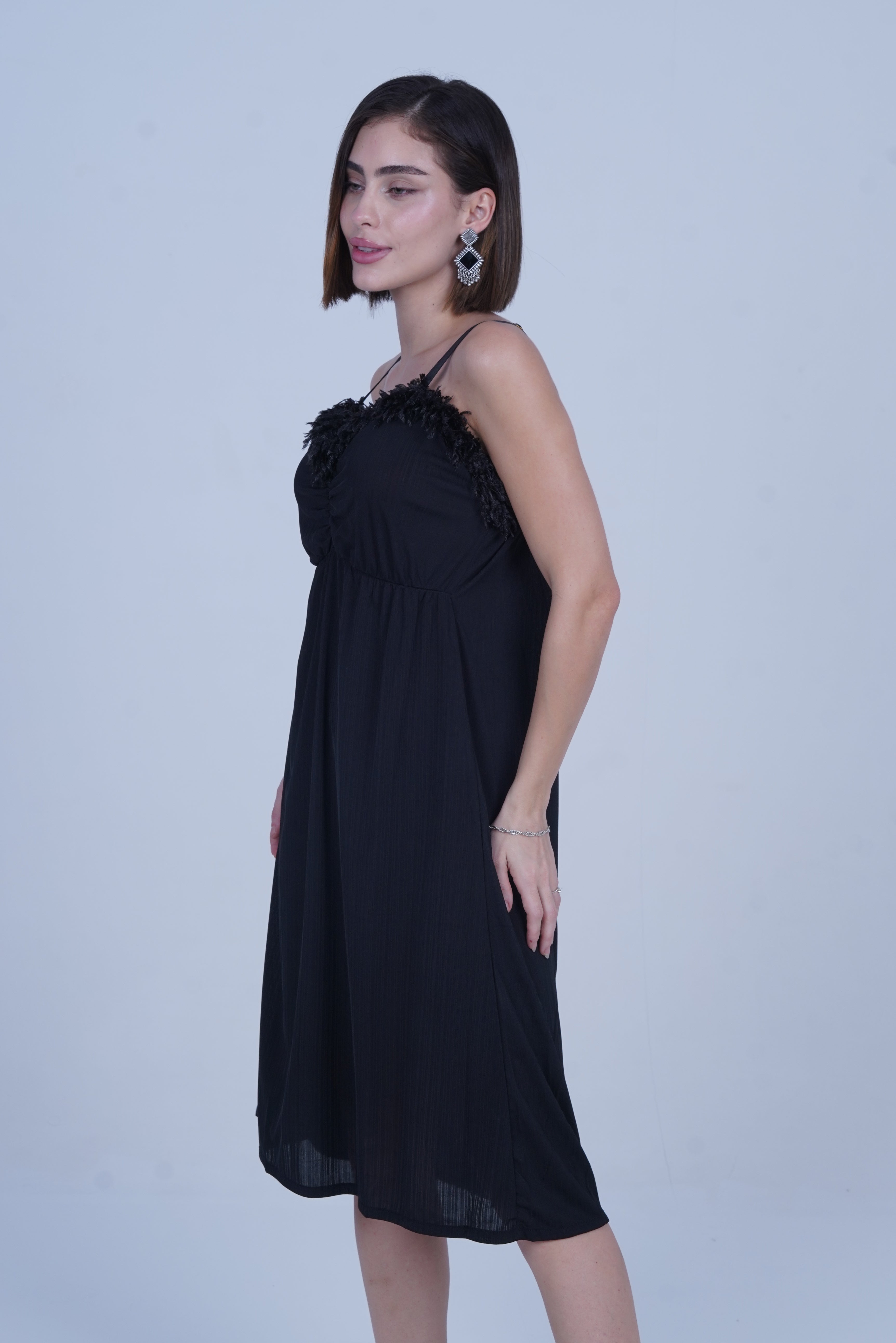 AXTZH Elegant Long Nightwear for Women with Delicate Lace Detailing and Flowing Silhouette X2463-BLACK-F2L
