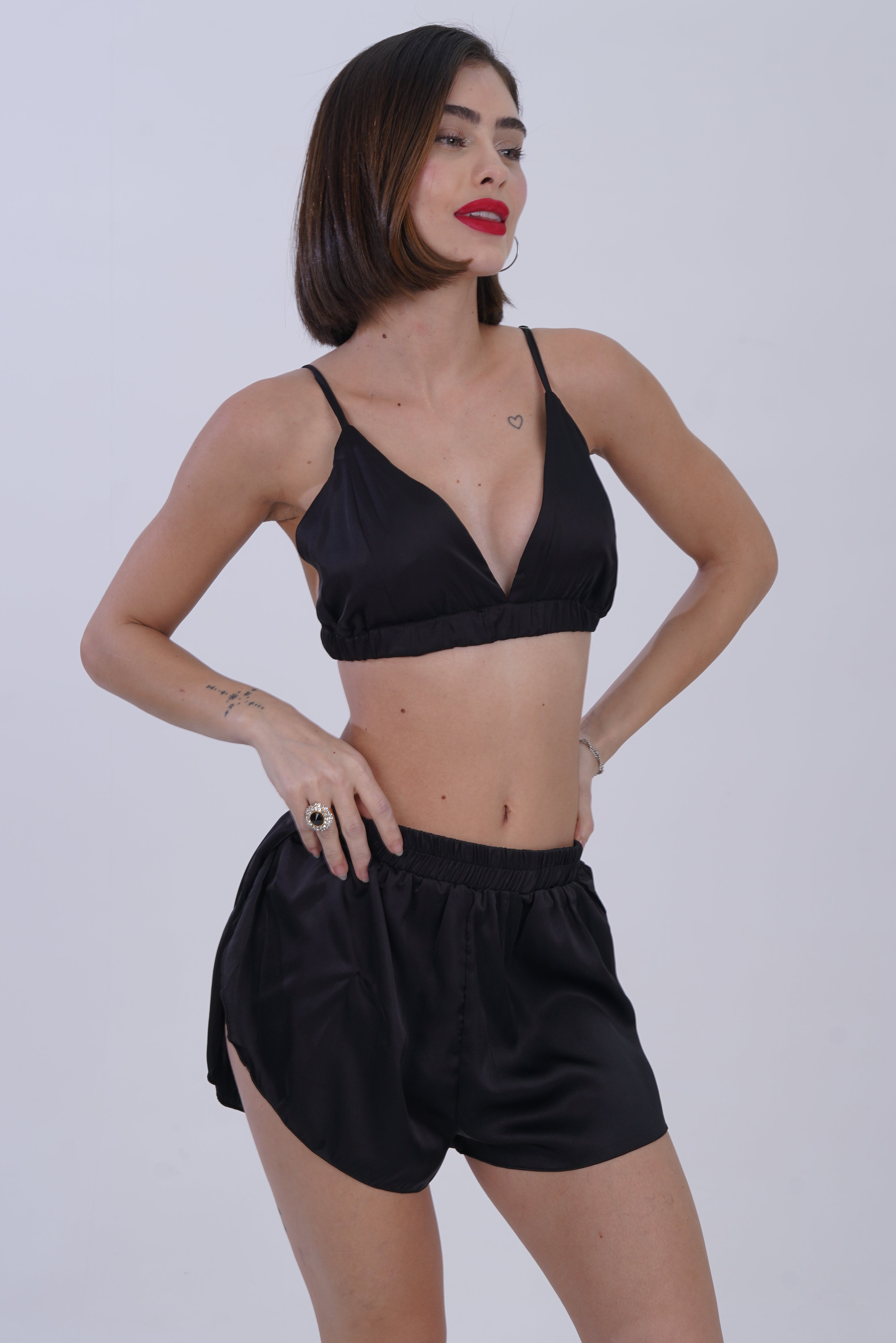 AXTZH Stylish 3-Piece Sexy Nightwear Set with Top, Matching Bottoms, and Sheer Cover-Up for Women X2596-BLACK-NSS3PS