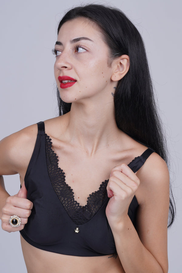 TRIUMPH Soft Touch Wire-Free Bra with Delicate Lace Neckline for Effortless Style 100I631-BLACK 04