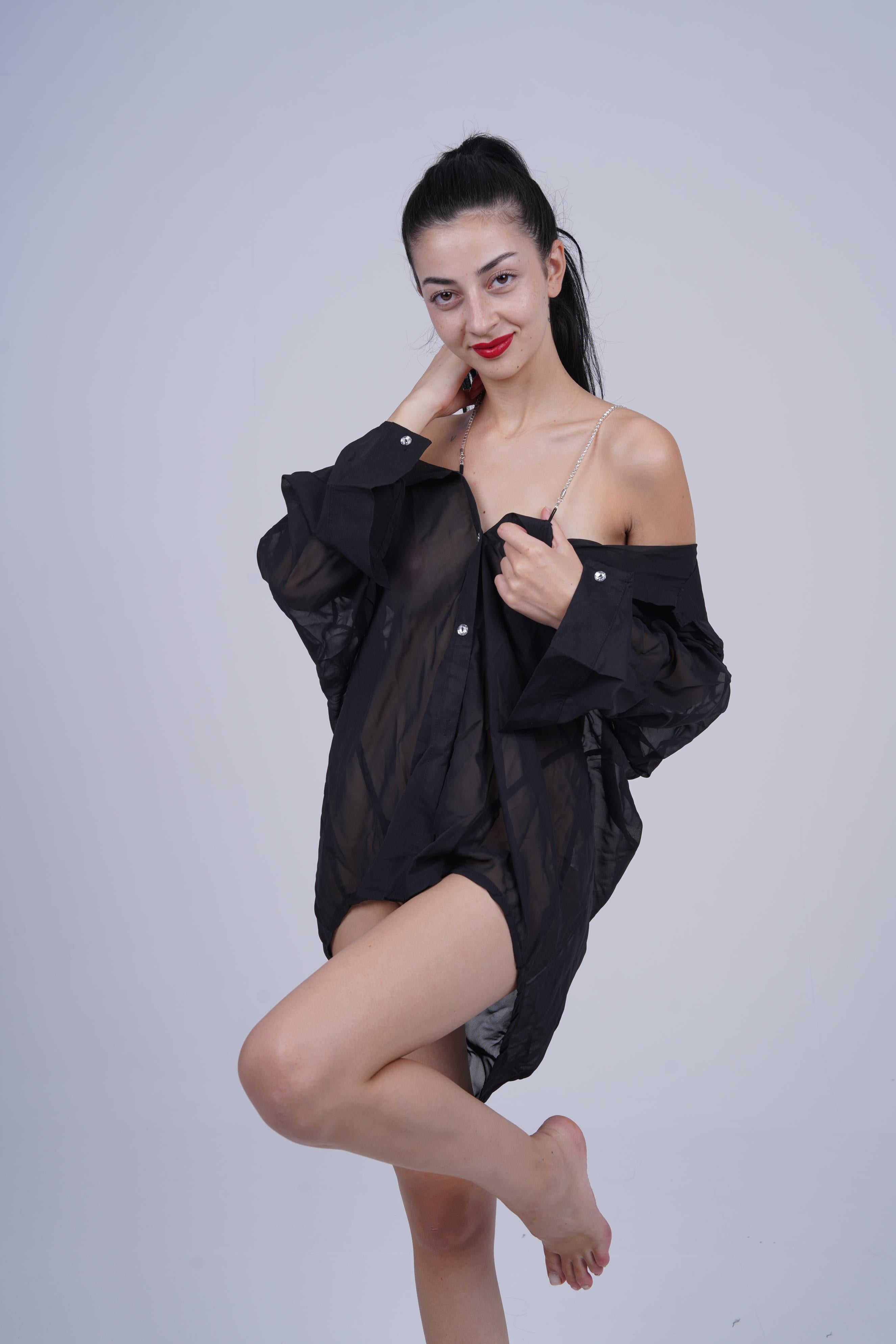 AXTZH One-Piece Women’s Nightwear Shirt Dress with Button-Down Front and Lace Sleeve Detailing X7684-BLACK-G1G