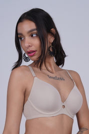 TRIUMPH Padded Underwire Bra with Modern Keyhole Detail and Sleek Contours 123I583-NN