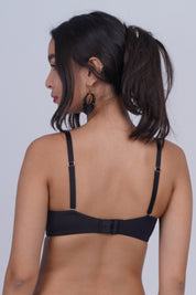 TRIUMPH Padded Underwire Bra with Modern Keyhole Detail and Sleek Contours-123I583-BLACK 04