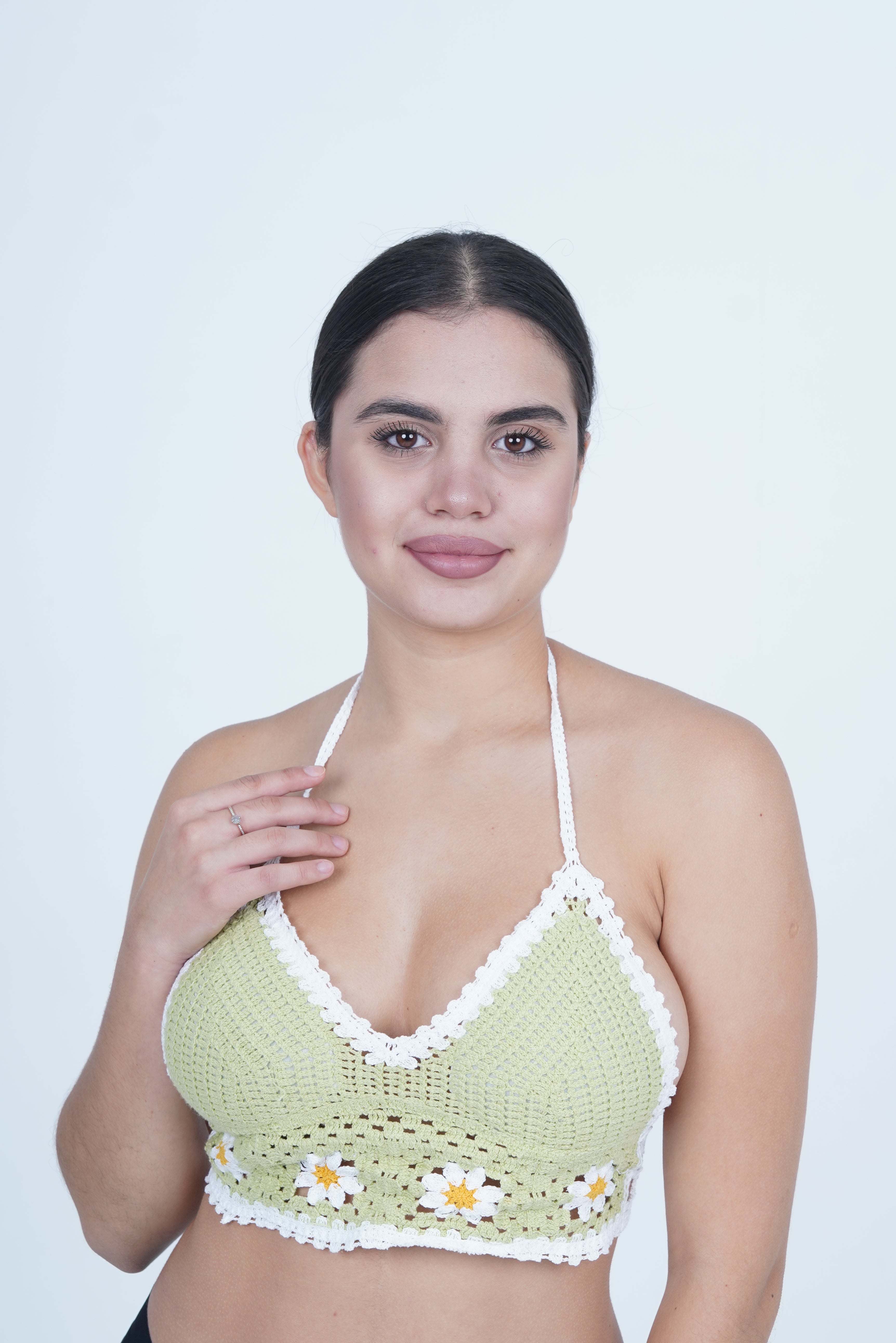 AXTZH Summer-Ready Crochet Beachwear for Women Featuring Daisy Detailing and Adjustable Neck Tie X0169-TGREEN-BW1PBL
