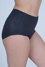 AXTZH Seamless Body-Hugging Women’s Brief with Delicate Front Accent XPTYSNETHW2262IJ-BLACK