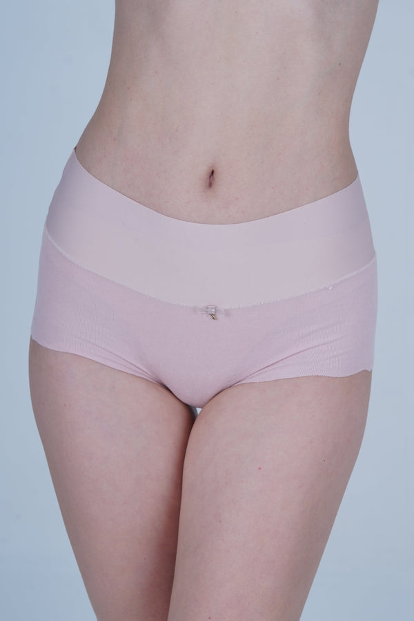 AXTZH Seamless Body-Hugging Women’s Brief with Delicate Front Accent XPTYSCOTHW1231IJ-PEACH