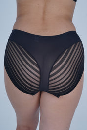 AXTZH Elegant Mid-Rise Women’s Brief with Mesh Accents and Modern Feminine Touch XPTYFNET9073IJ-BLACK