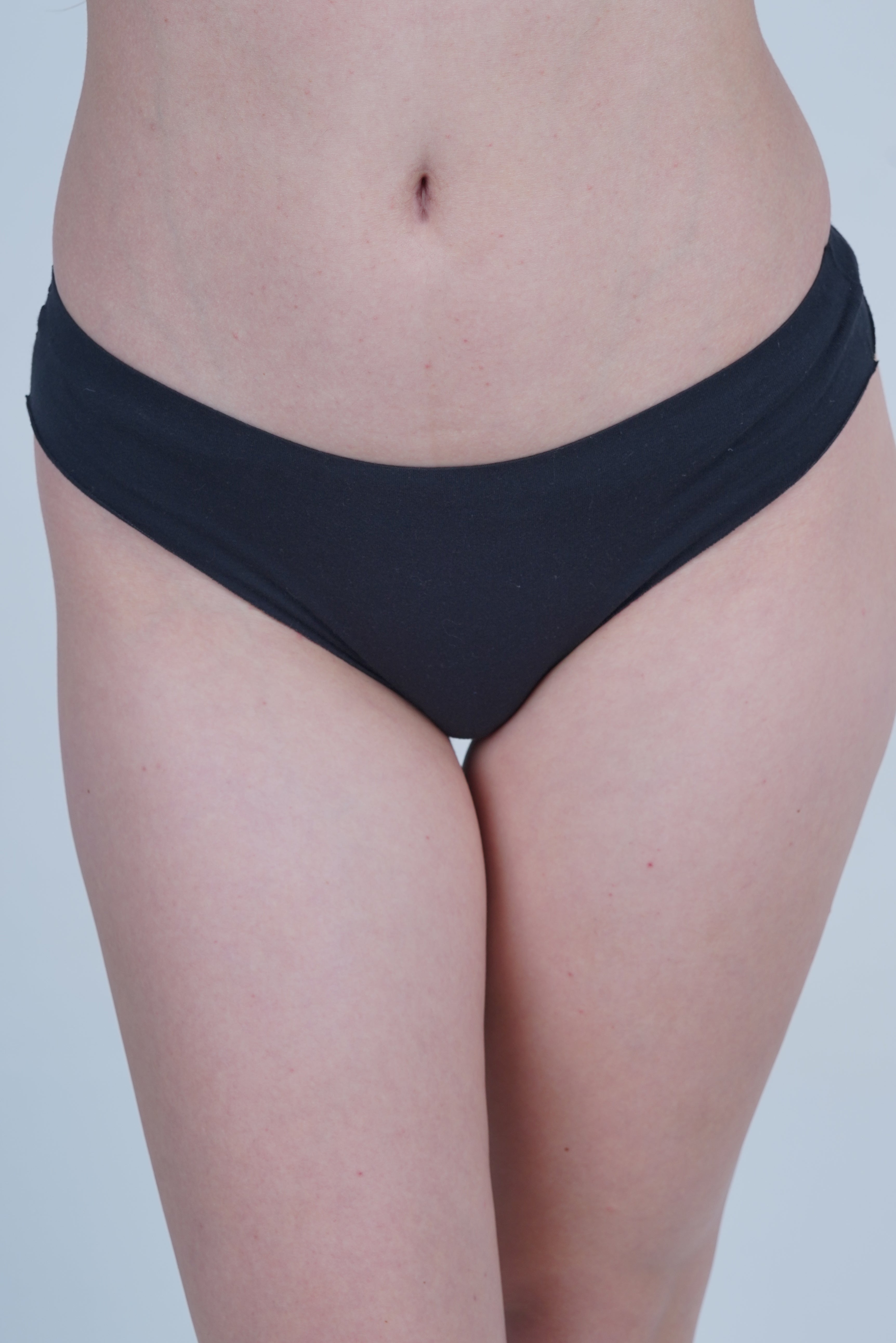 AXTZH Minimalist Style Women’s Thong with Perfect Balance of Elegance and Practicality XTHGSCOT1071IO-BLACK