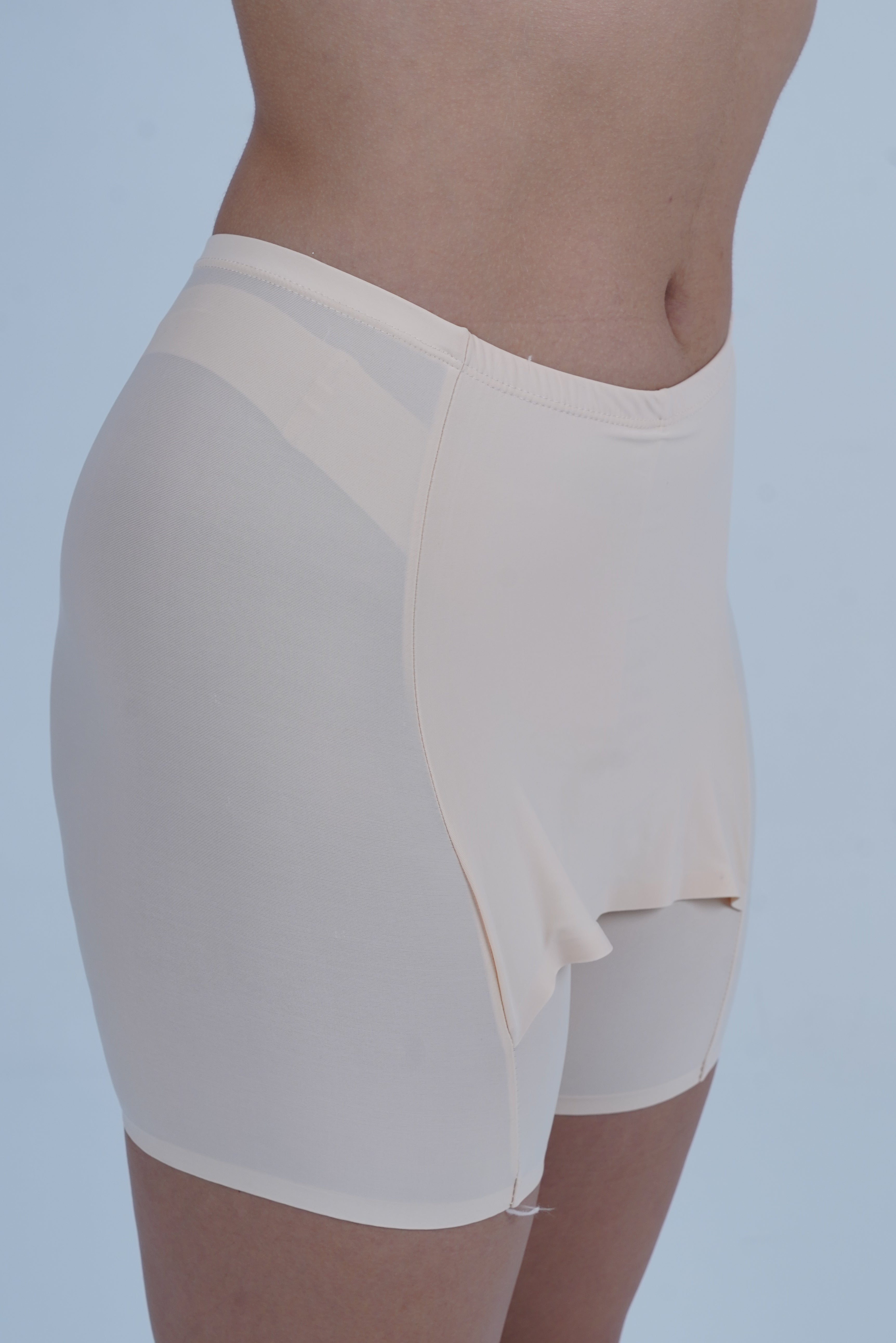 AXTZH One-Piece Seamless Shorts for Women with Smooth Finish and Comfort Waistband X6021-SKIN-SHSKP1