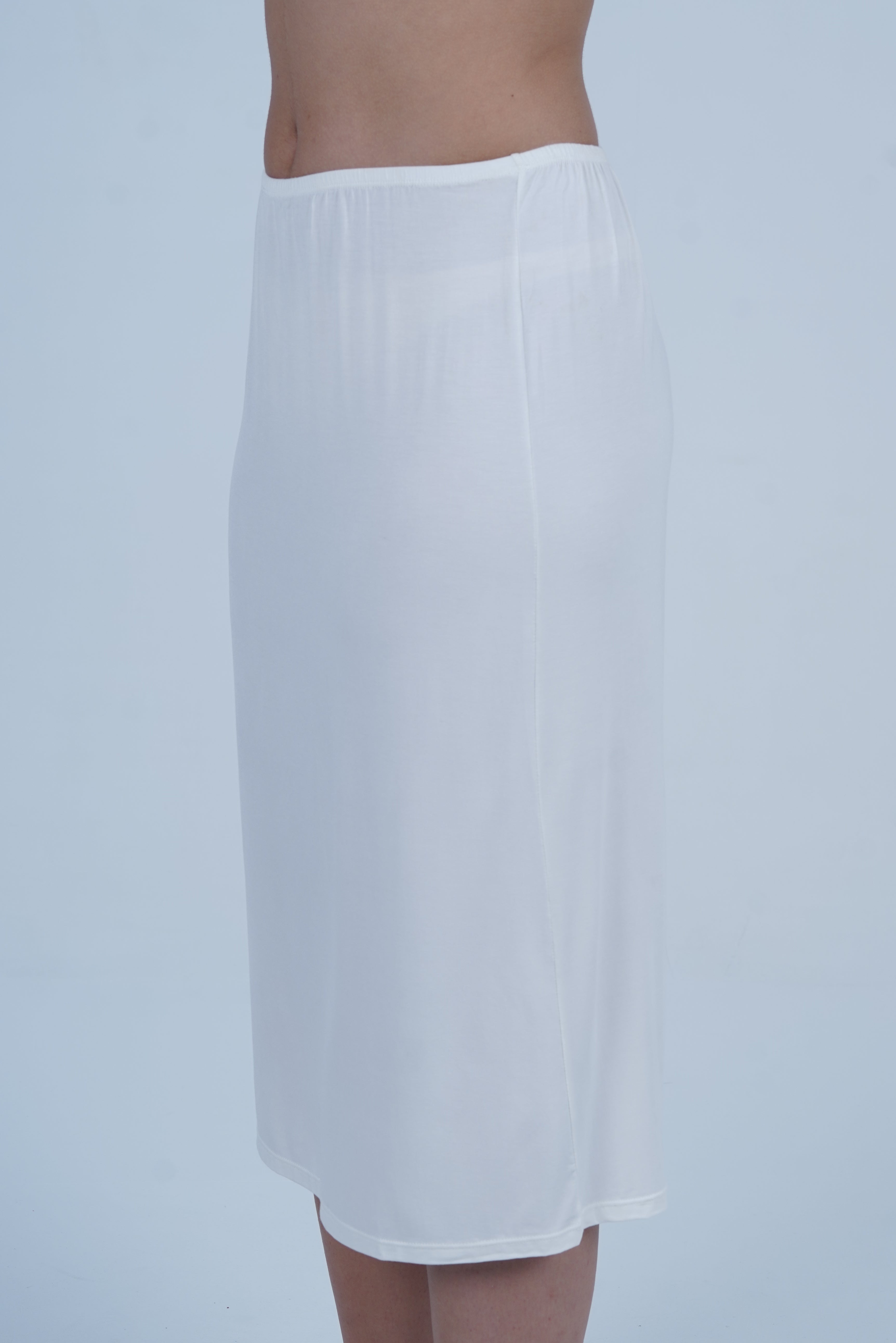 AXTZH Everyday Essential Women’s Inner Slip for Dresses, Sarees, and Long Outfits XSSLIPAR133-WHITE