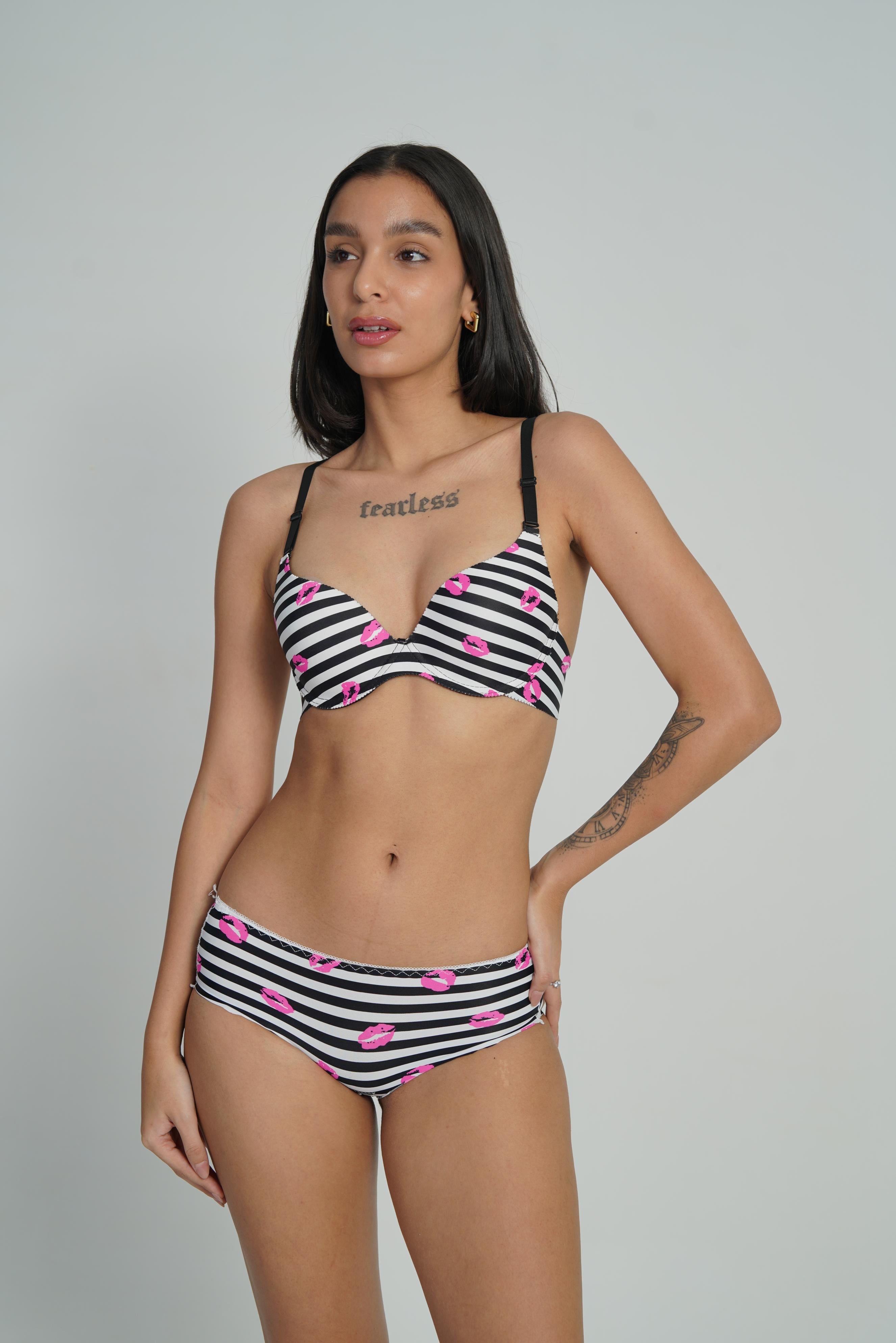 AXTZHY FlexiSupport Duo” – highlights support and flexibility  AB0111-BLKPR-DP001