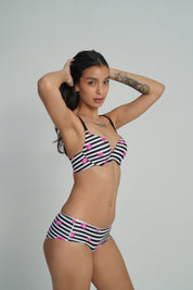 AXTZH  Bold Smooth Fit Mid-Rise Panty AP0111-BLKPR