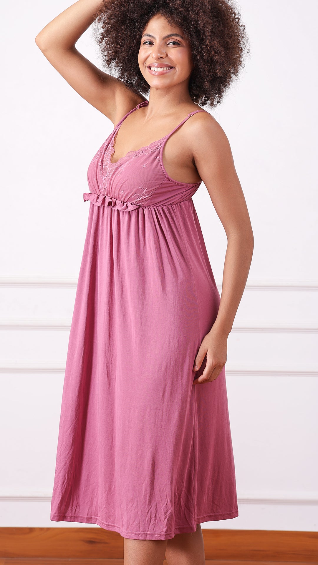 Mauve pink jersey nightdress with lace trim, side view