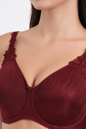 TRIUMPH BRA- 150I669 Minimizer 21 Wired Non Padded Comfortable High Support Big-Cup Bra